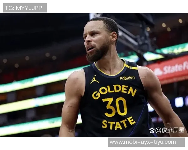 库里上半场表现抢眼13投7中斩获18分外加6助攻和2盖帽展现全面能力